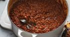 Vegan must pay �400 fine after threatening to stab her mother over ragu sauce