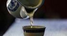 Women tea-drinkers have less plaque in arteries